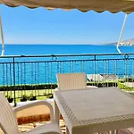 Sail Sea View Apartman *