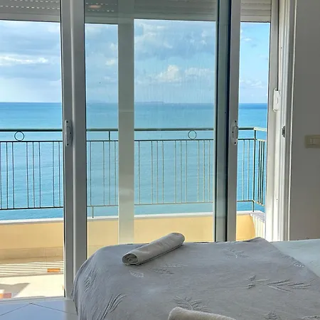 Sail Sea View * Saranda