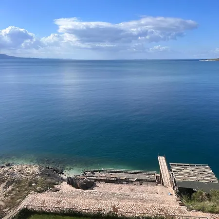 Sail Sea View Daire Saranda