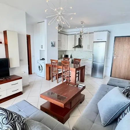 Sail Sea View * Sarandë