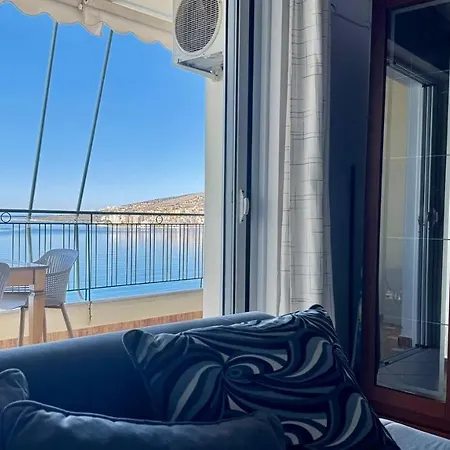 Sail Sea View * Sarandë