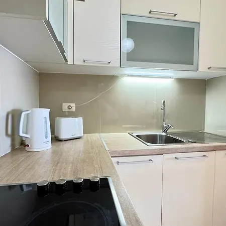 Sail Sea View Apartment